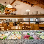 Guest house Happy Superior 3*