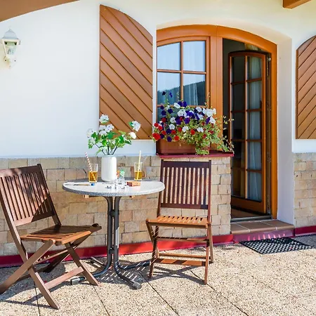 Guest house Happy Superior 3*