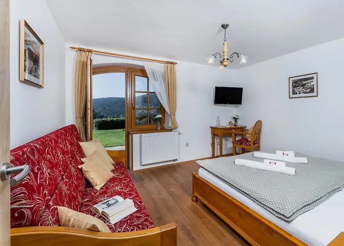 招待所 Happy Superior 3*