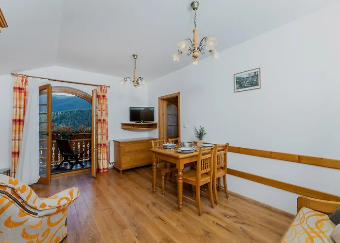 Happy Superior 招待所